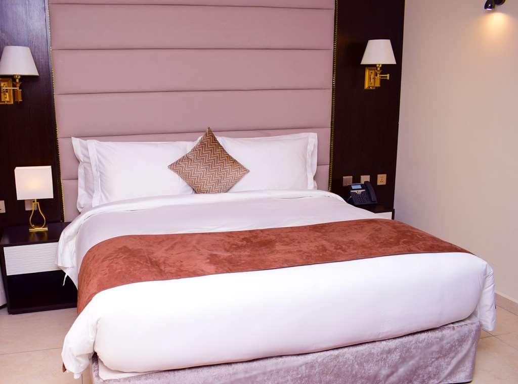 Monty Suites & Golf Uyo Habitación foto