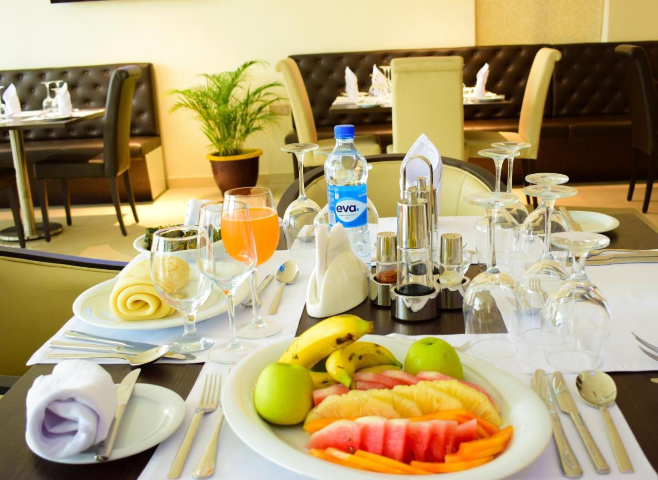 Monty Suites & Golf Uyo Exterior foto